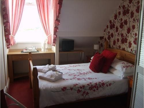 Guest house Rolling Waves 3*